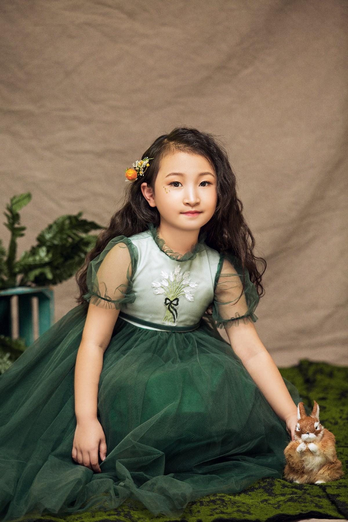 lgx4bhk">刘美汐,2010年7月出生于中国辽宁省营口市,中国内地女演员