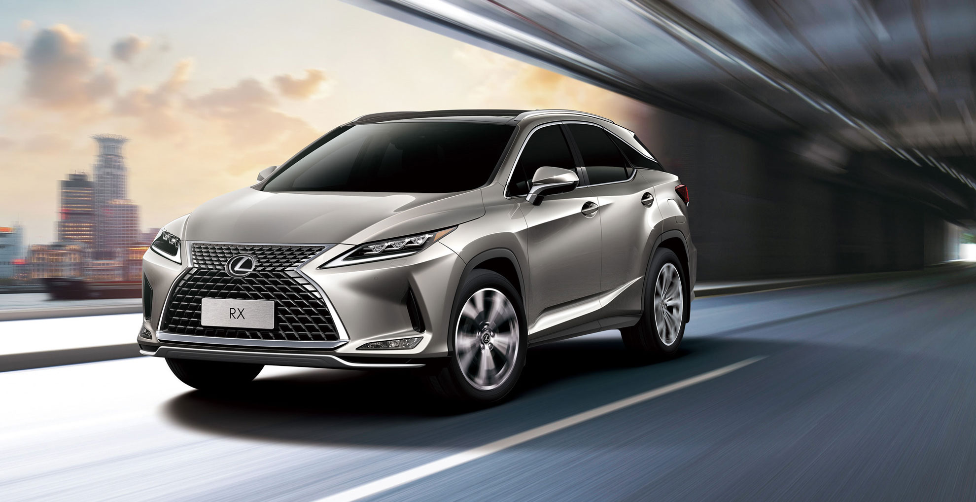  p data-id="gnxaautlyc">雷克萨斯rx是雷克萨斯的中大型suv级别,秉承