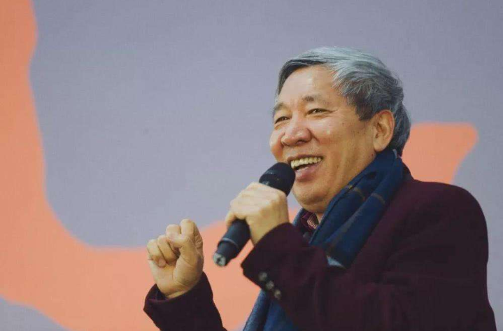 阎连科标榜神实主义，是自我炒作吗？_百科TA说