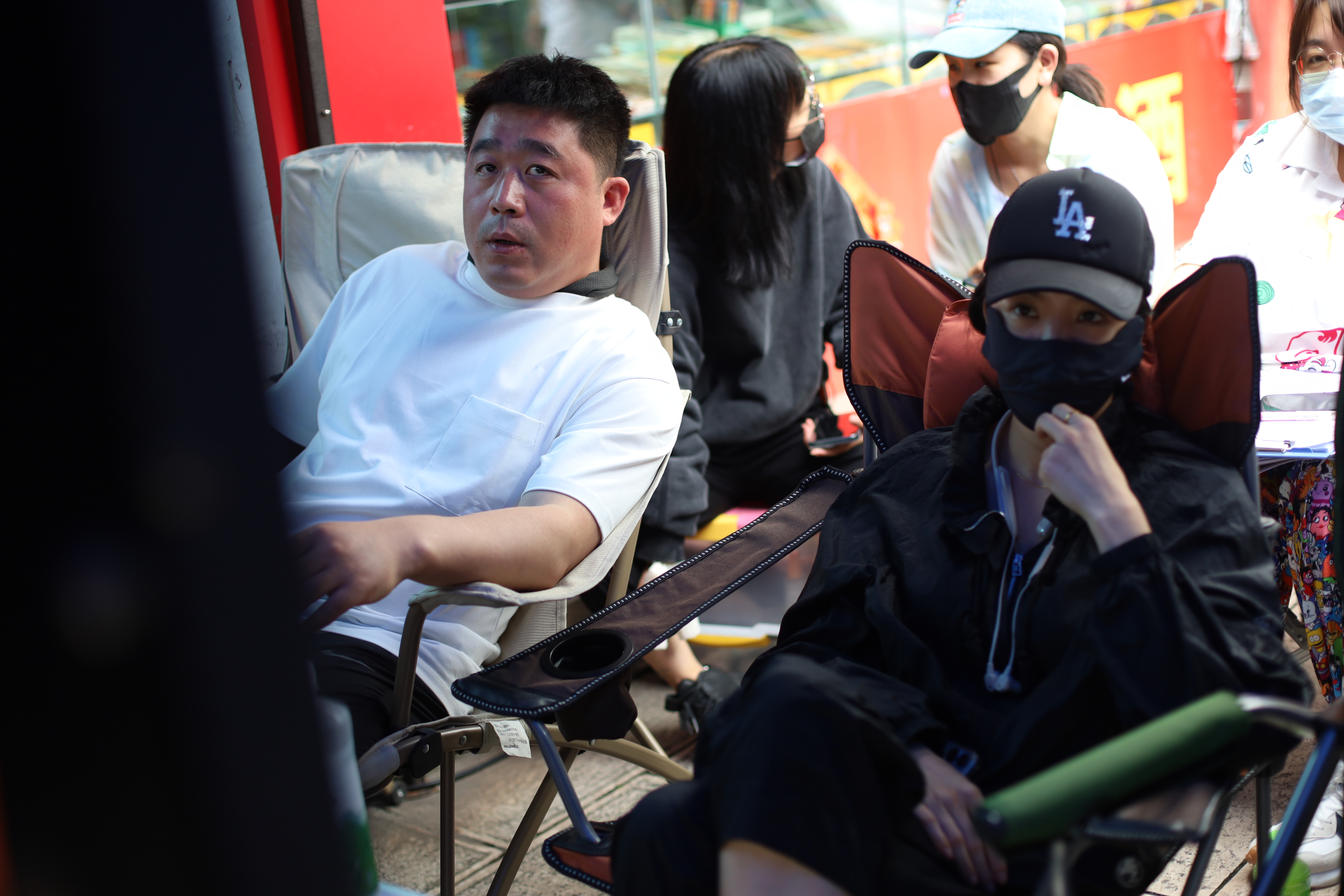  /p> p data-id="tlfix6537wzz">2014年,参与剧情,悬疑电视剧《 a