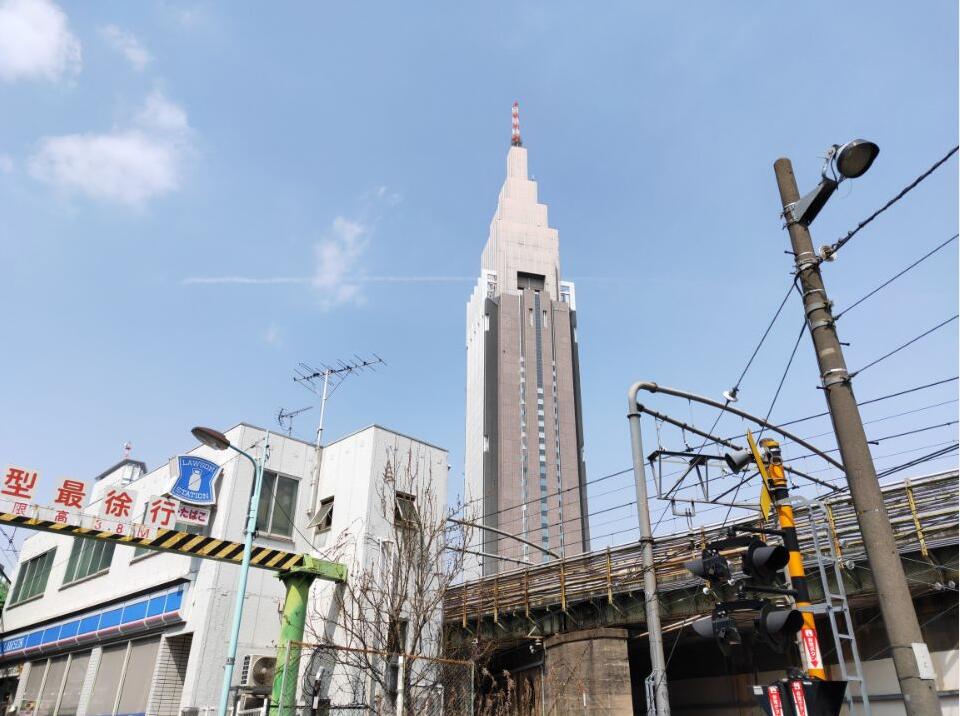 截图当壁纸 盘点那些新海诚的取景 这栋楼几乎每部都有 百科ta说