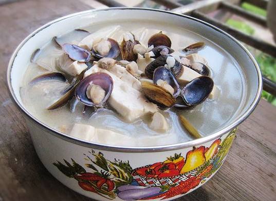 蚬子豆腐汤
