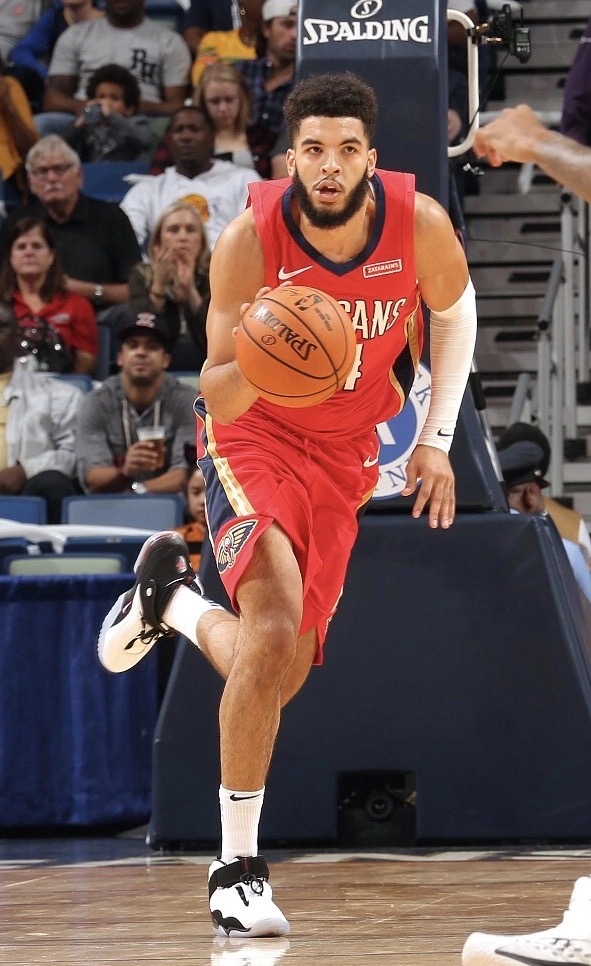  p data-id="gnatzvcybj">肯里奇·威廉姆斯(kenrich williams),生于