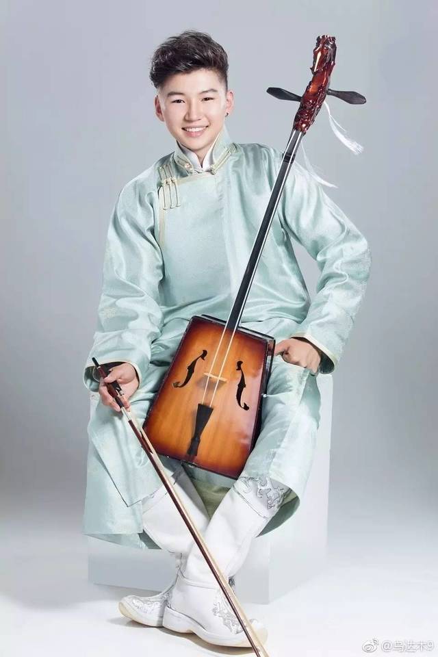  p data-id="gnszy1izxz">乌达木,1999年9月9日出生于内蒙古,中国内地