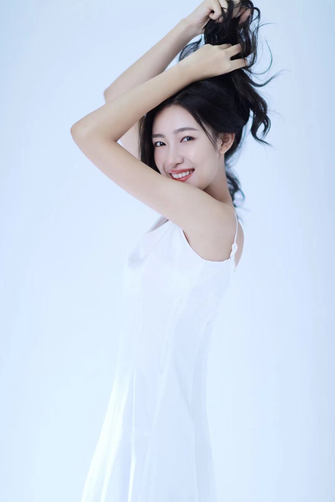 ctrid="suifxpv5vpmx">龙水婷,1999年11月10日出生,中国内地女演员