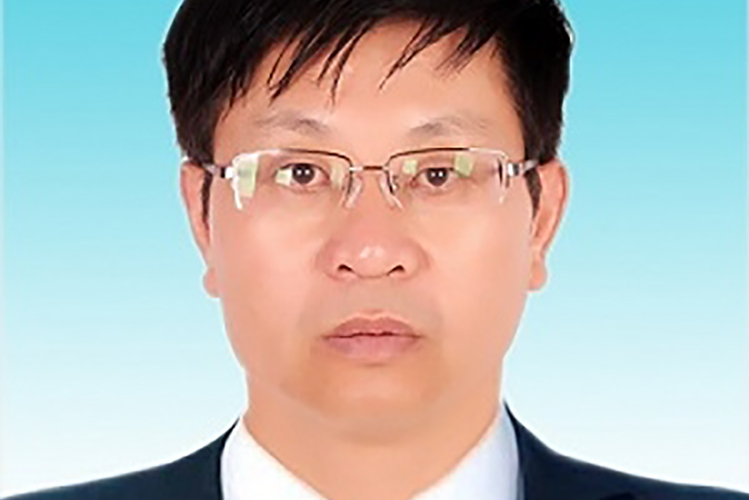  p data-id="2czbne3w7cy">刘平习,男,1975年6月生,山东莒县人,大学