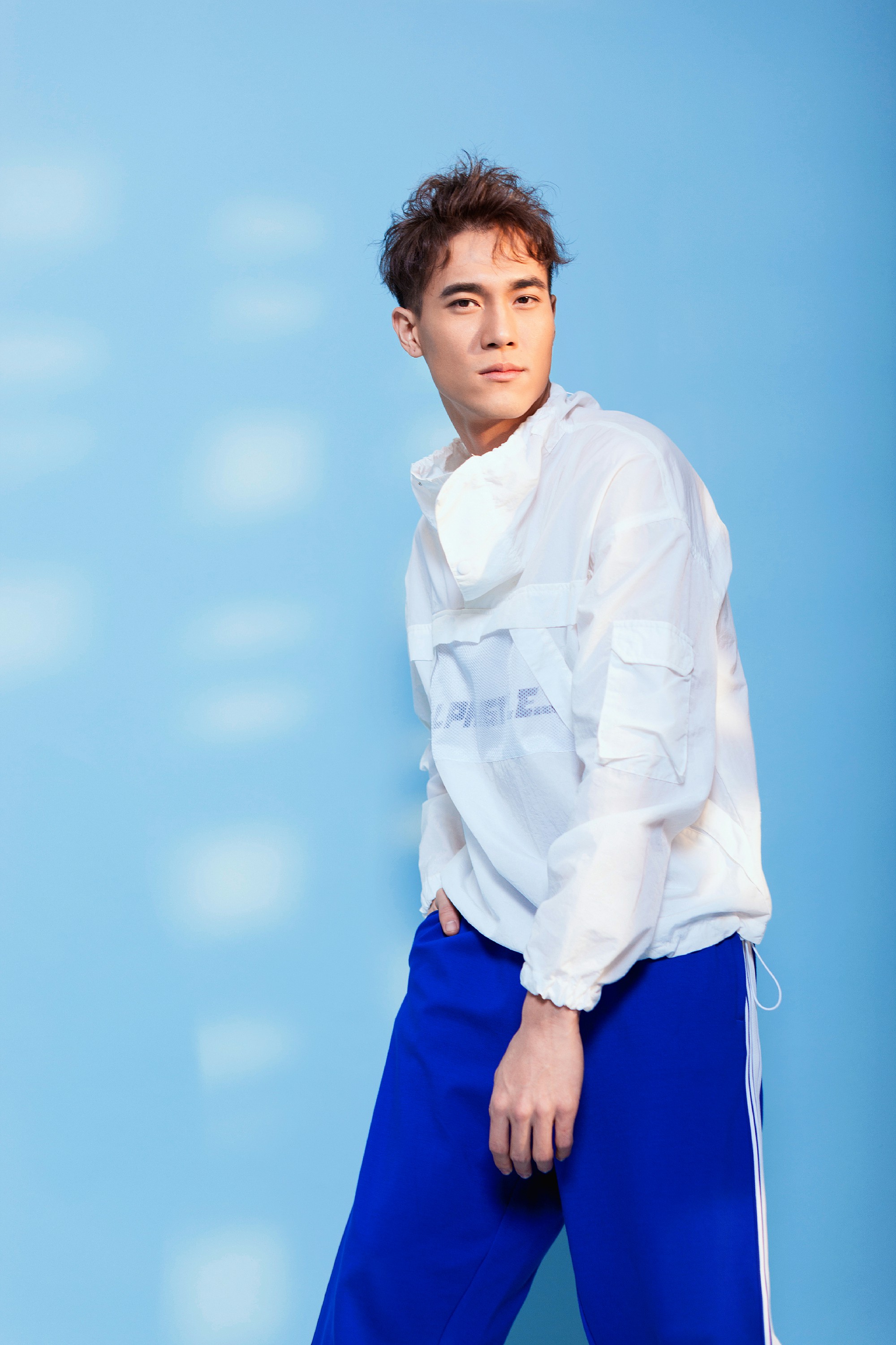  p>肖博,中国内地影视男演员; /p> p>2016年,参演个人首部网剧《 a