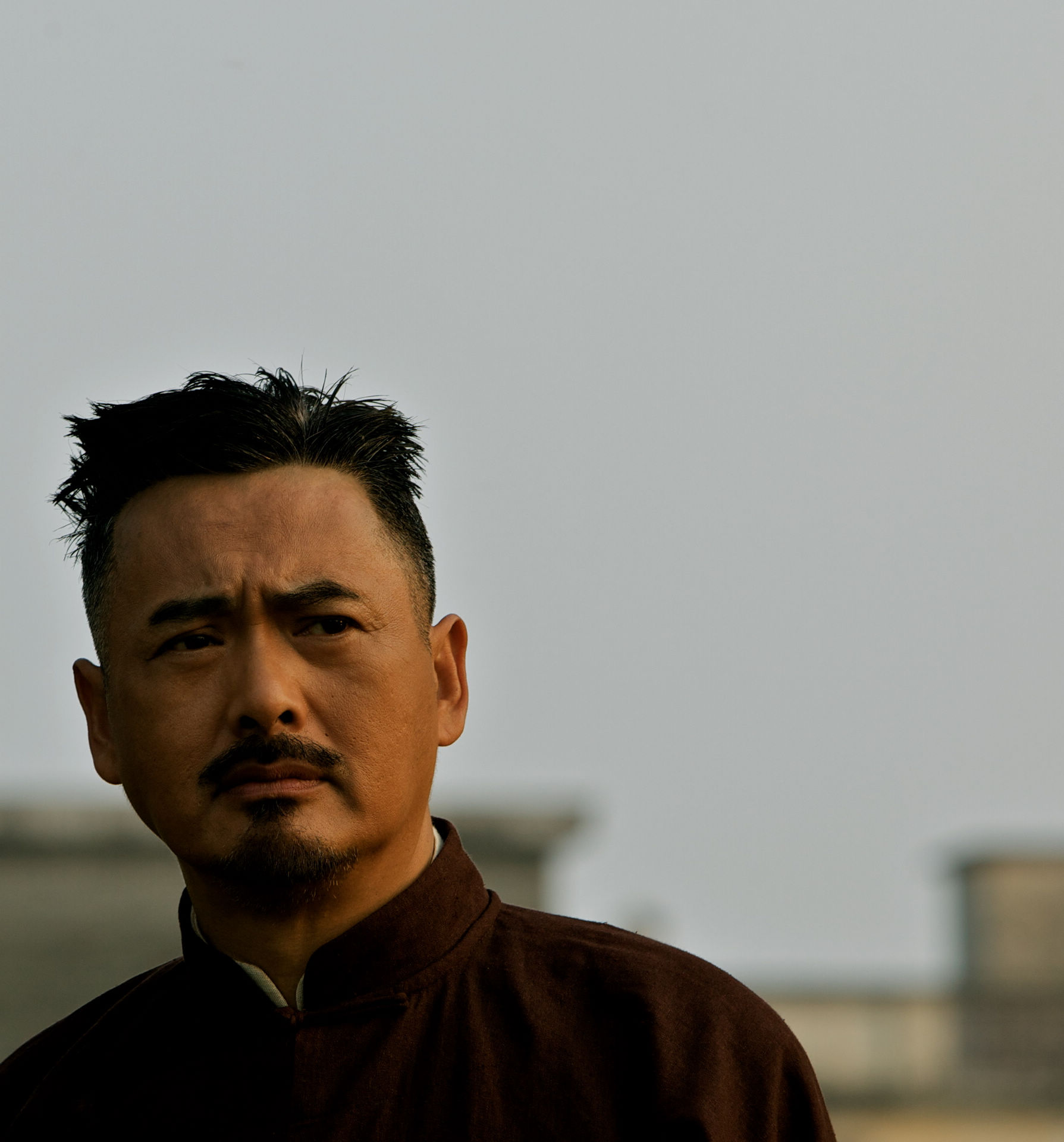  p>《让子弹飞》是由 a target="_blank" href="/item/姜文/1168186"