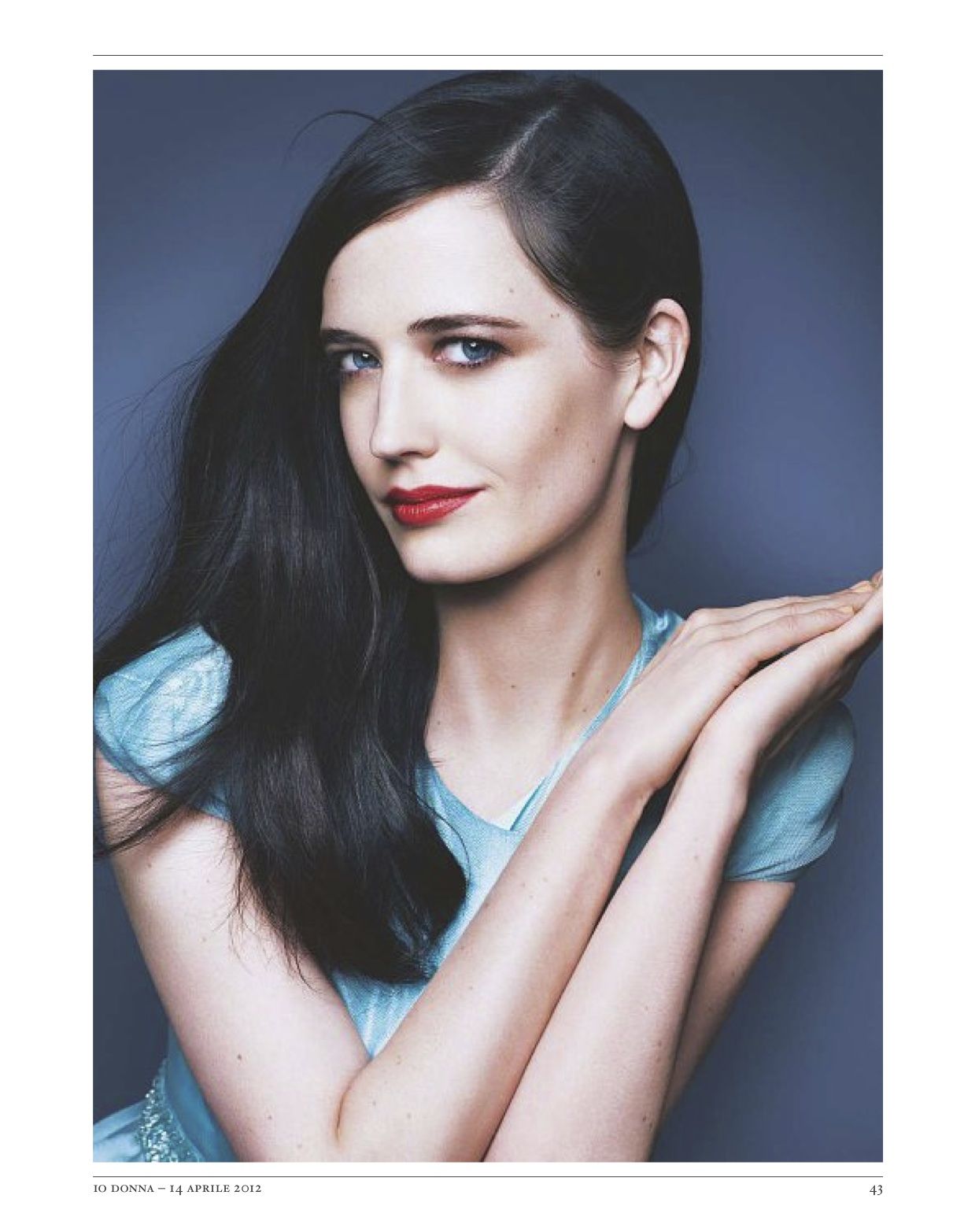  /p> p>2003年,出演个人首部电影《 a target="_blank" href="/item