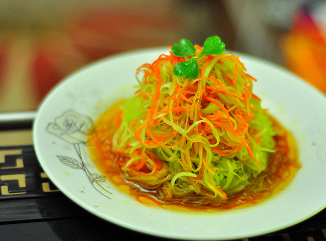 凉拌莴苣丝(芥末味)