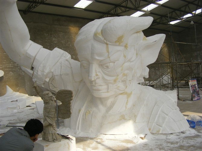  p>泡沫雕塑是一种新型的 a href="#" data-lemmaid="837682">复合