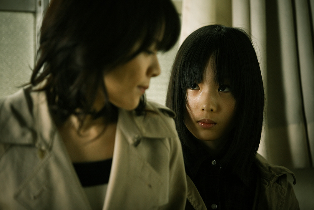  p>《咒怨:白老妇》(the grudge:old lady in white)是toei video co.