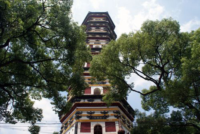 庐山西林塔