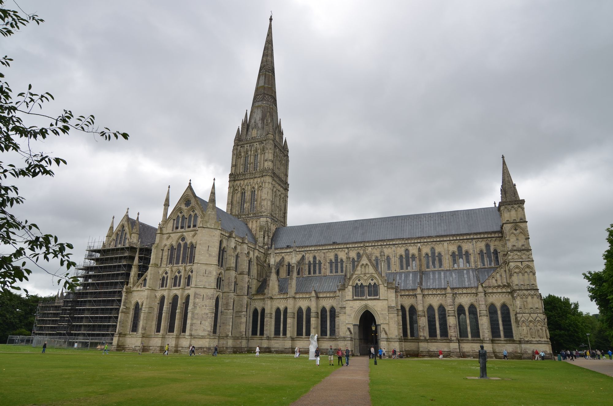  p data-id="gnwfe60goy">索尔兹伯里是 a tar