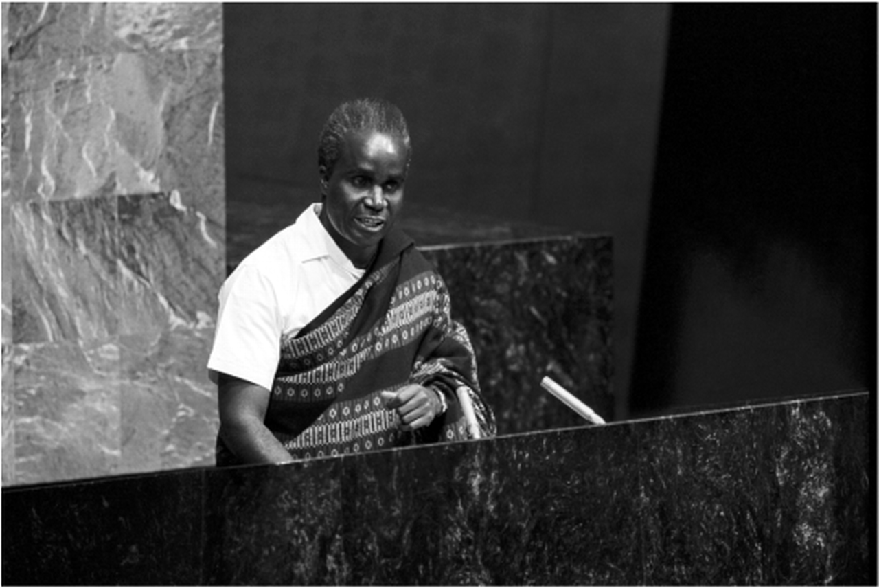 肯尼思·卡翁达