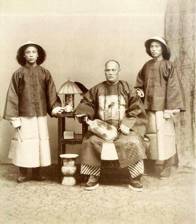 清朝衙役在衙门里的生活条件是怎么样的，待遇有多高_百科TA说