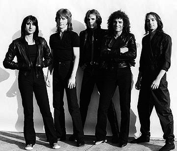  p>《when you love a woman》是由journey乐队演唱的一首 a target="