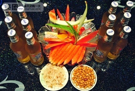  p>加勒比酒吧位于江门市,为本地区具有个性魅力,具有时尚气质的知名