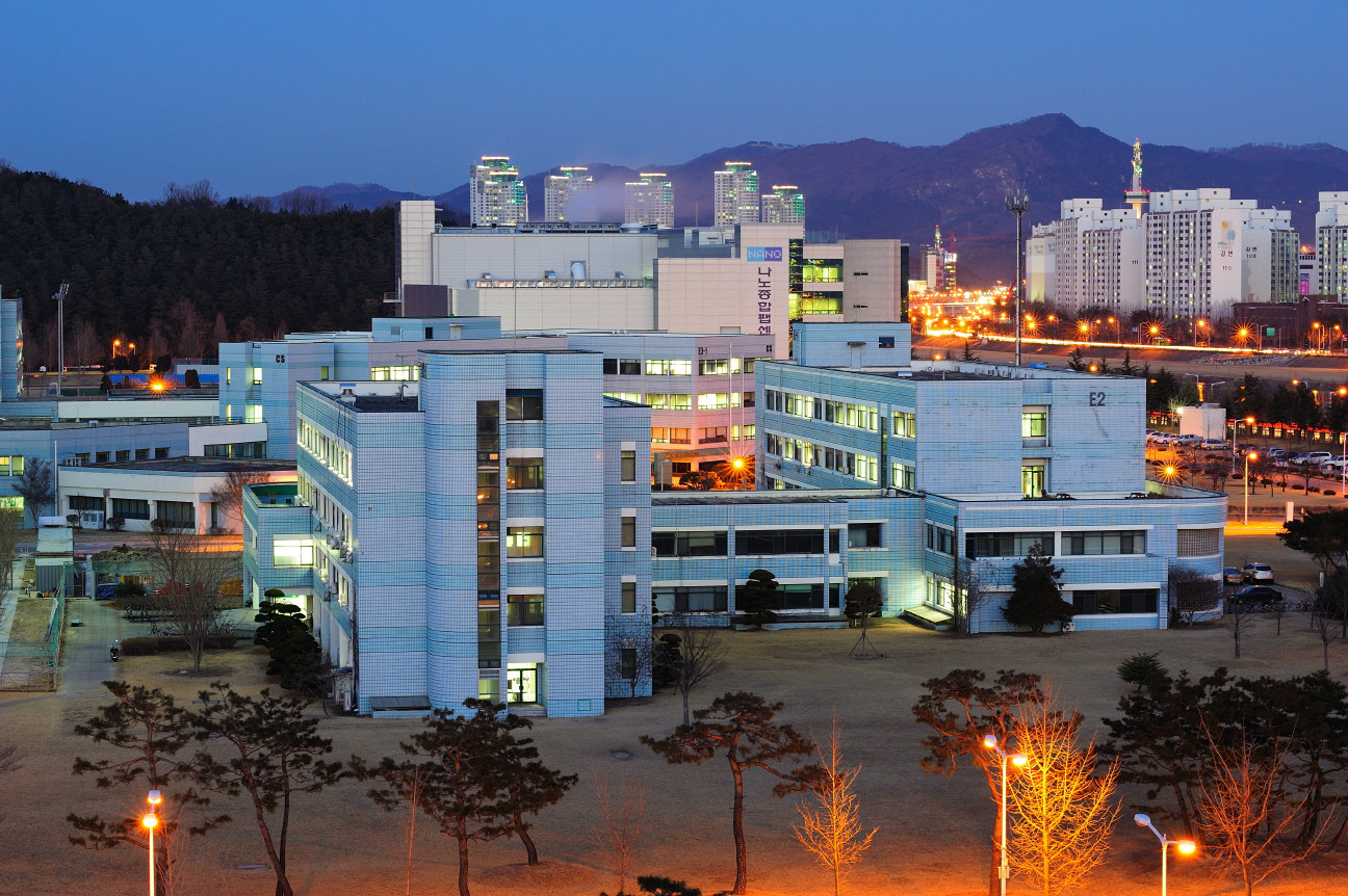  p>韩国科学技术院(英语:korea advanced institute of science and