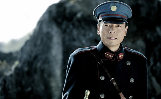  p>《百里夜刀》是海润影视等出品的年代剧,由 a href="#" data-lemma