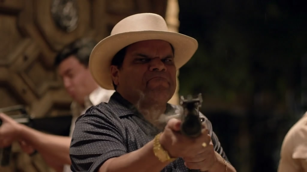  p>《毒枭》(narcos)是netflix的原创剧集,由 a target="_blank" href