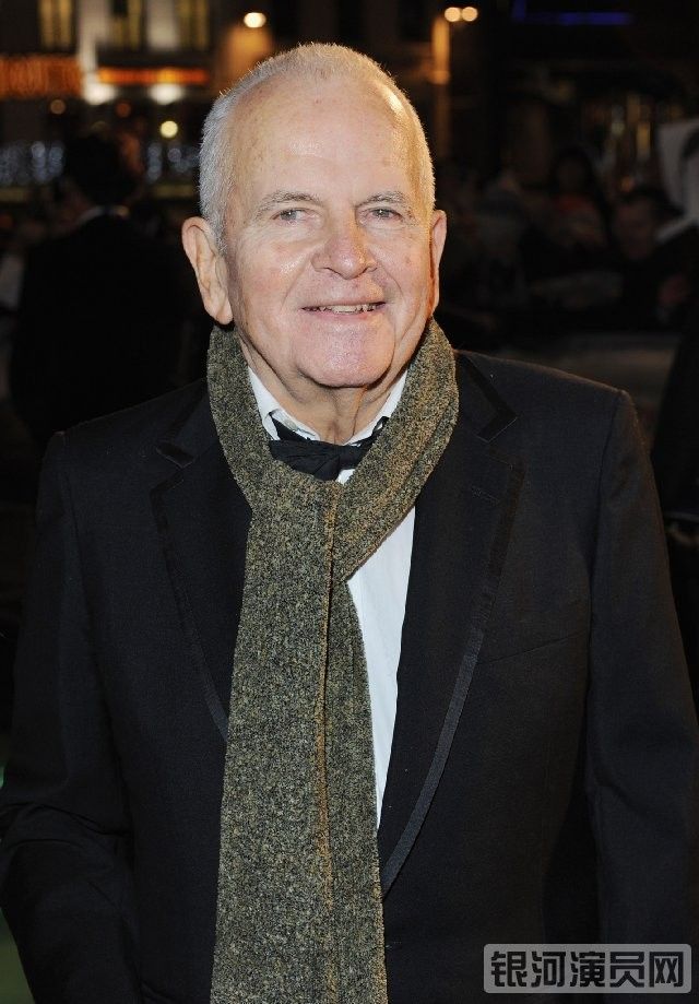 holm /b>,1931年9月12日—2020年6月19日),全名全名 b>伊安·霍姆