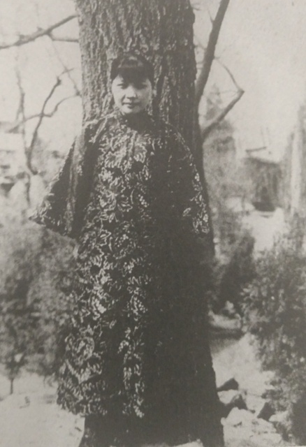  p>宋氏三姐妹,即 a target="_blank" href="/item/宋霭龄/794336"