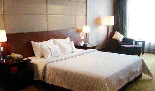  p>佛山哥顿酒店是一家位于大佛山-顺德-容桂中心板块的中轴线-容桂