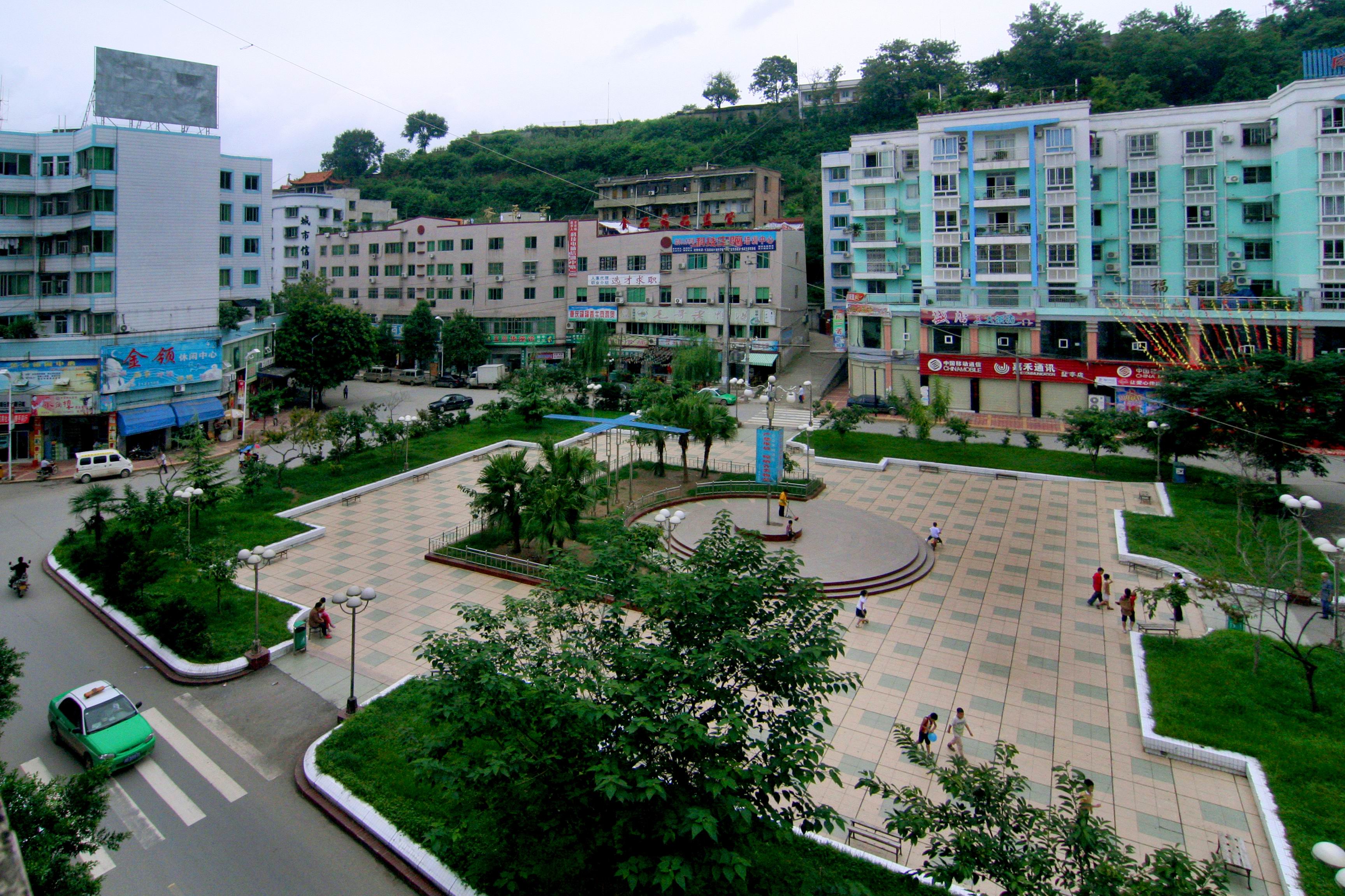  p data-id="gnhe52hlk3">云溪镇是盐亭县政治经济文化中心.