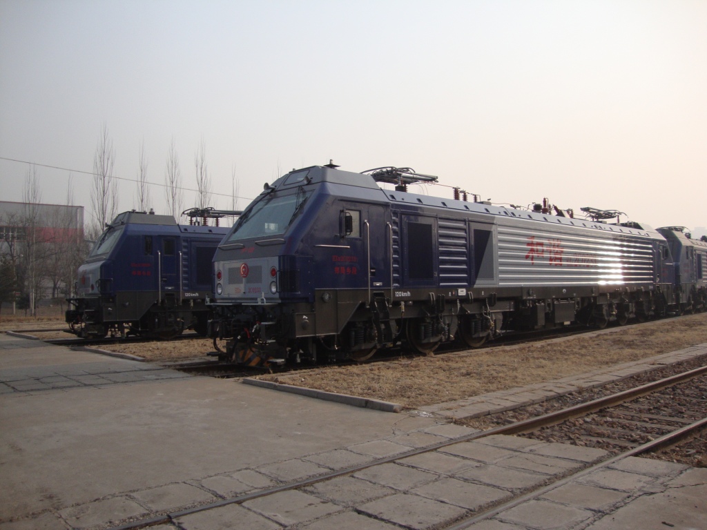  p data-id="gnwm6my107">和谐2c型大功率交流传动电力机车是中国北车