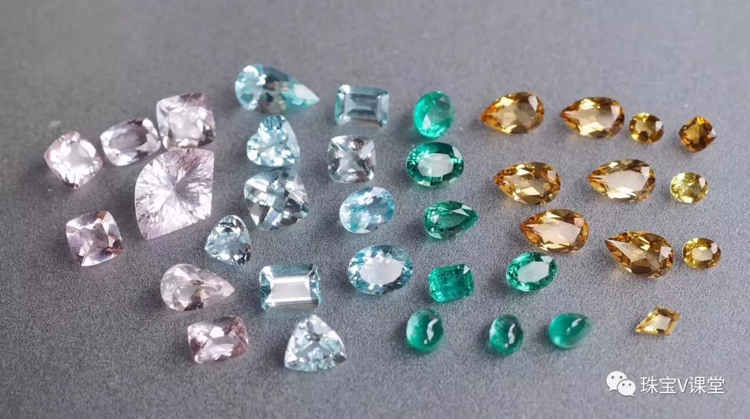 海蓝宝石 不是蓝宝石 不是水晶 那是什么美物 百科ta说