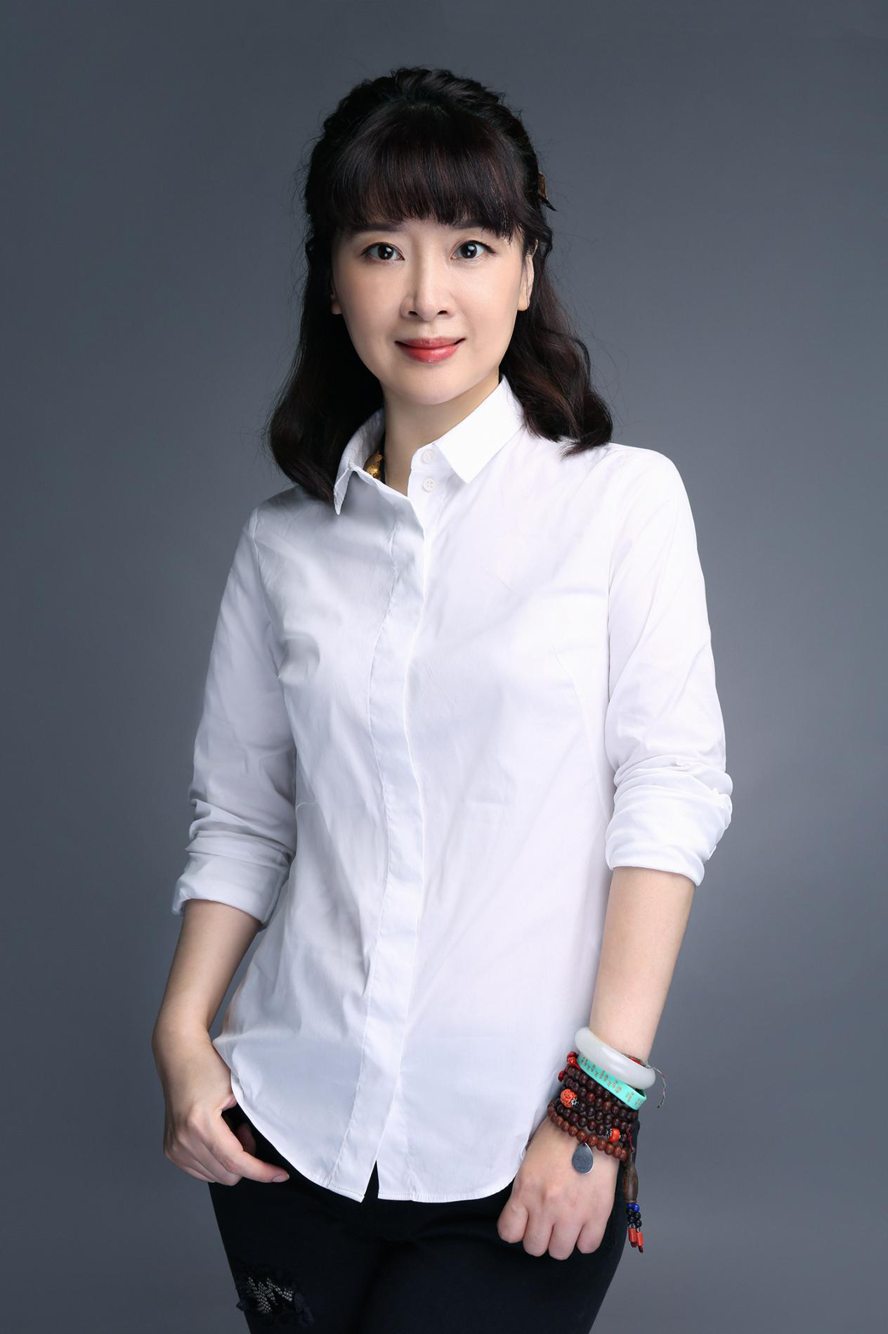  p>姚嘉 i>(姚昱竹) /i>,中国内地制片人,演员,曾任 a target="_blank