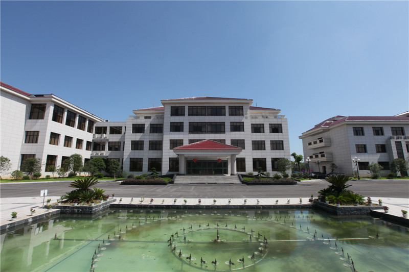  p>清华楼位于 a target="_blank" href="/item/西南科技大学/157737"