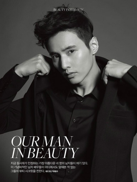  p>元斌(won bin),本名"金道振",1977年11月10日出生于韩国江原道旌善