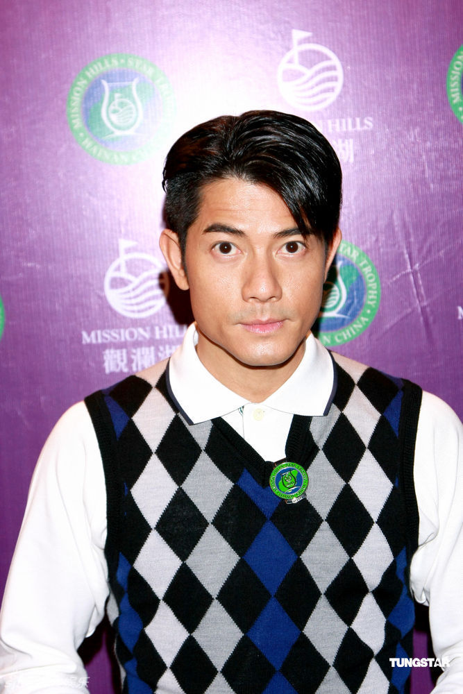  p>郭富城(aaron kwok),1965年10月26日出生于中国香港,祖籍广东东莞