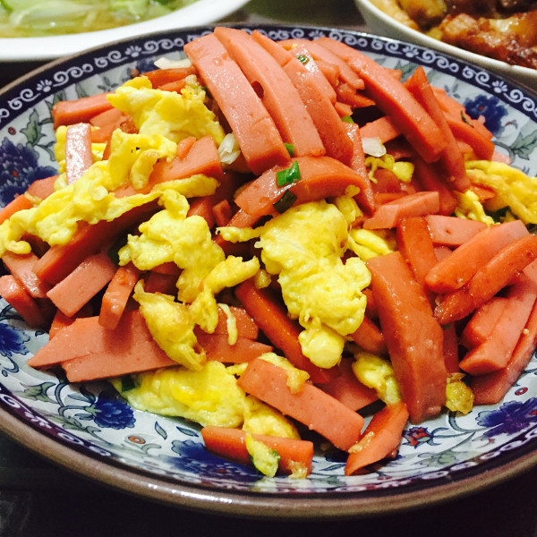 火腿鸡蛋西红柿