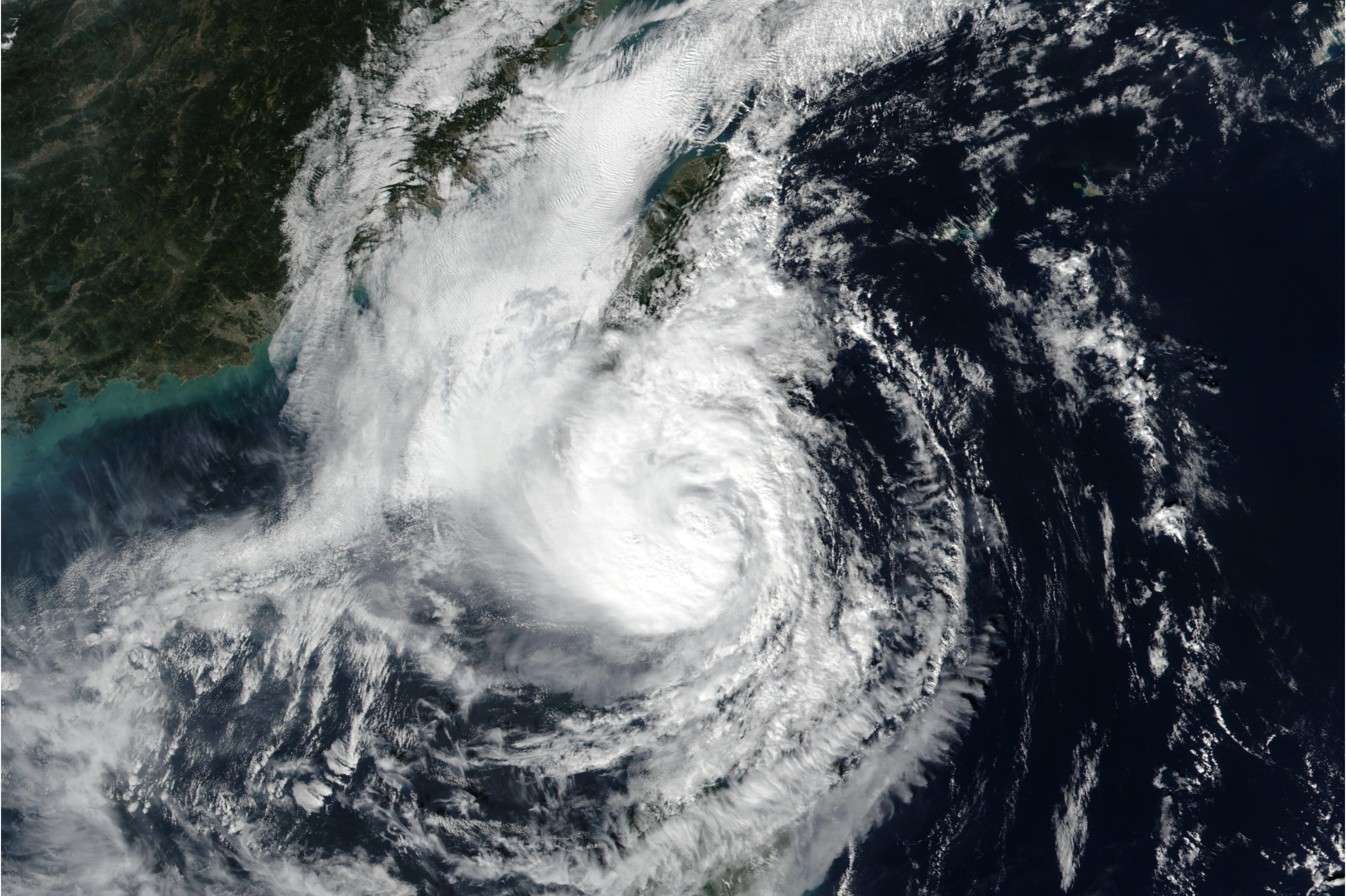  p data-id="gnbik7qyce">强热带风暴艾莎尼(英语:severe tropical