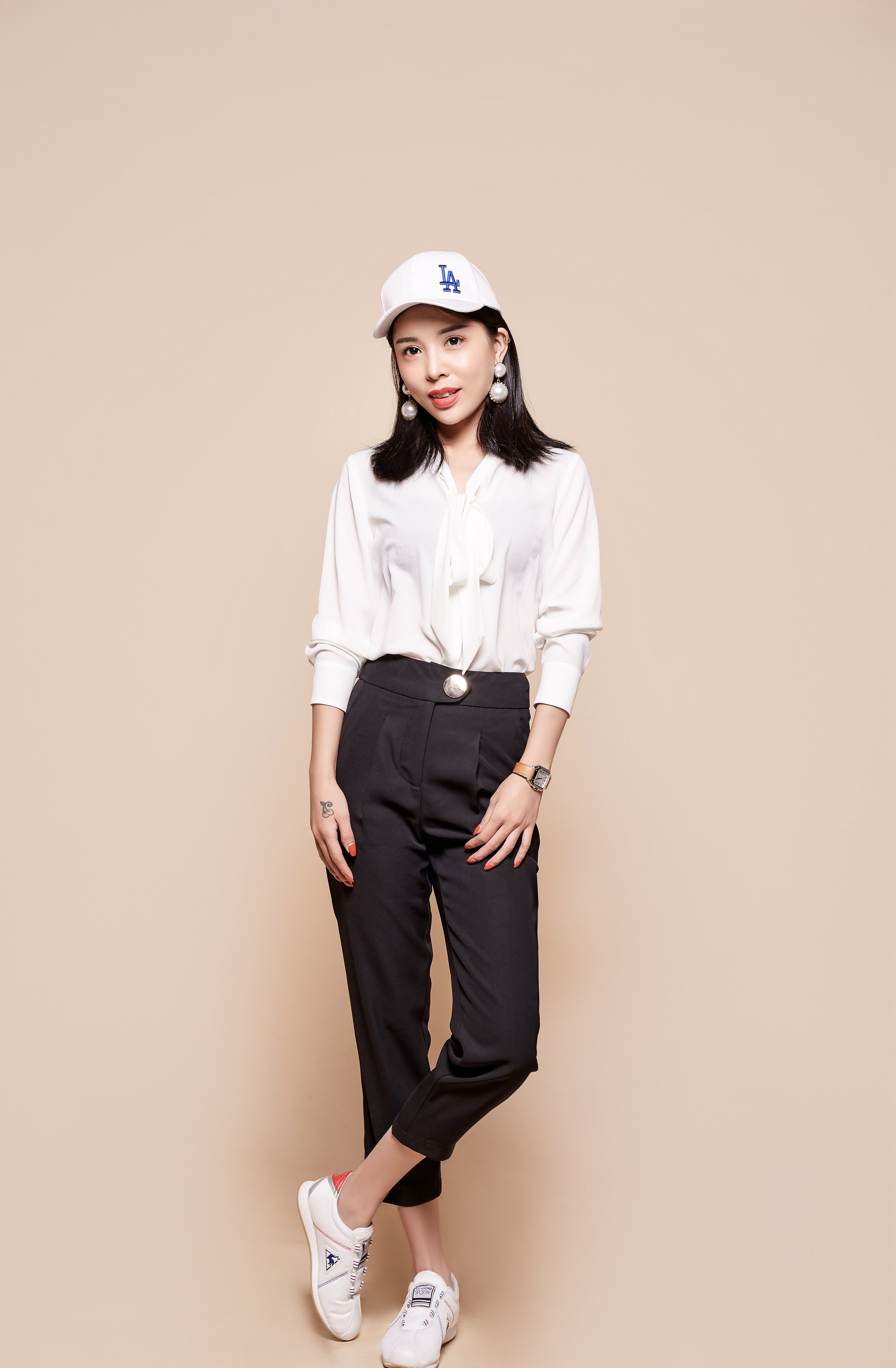 小曼