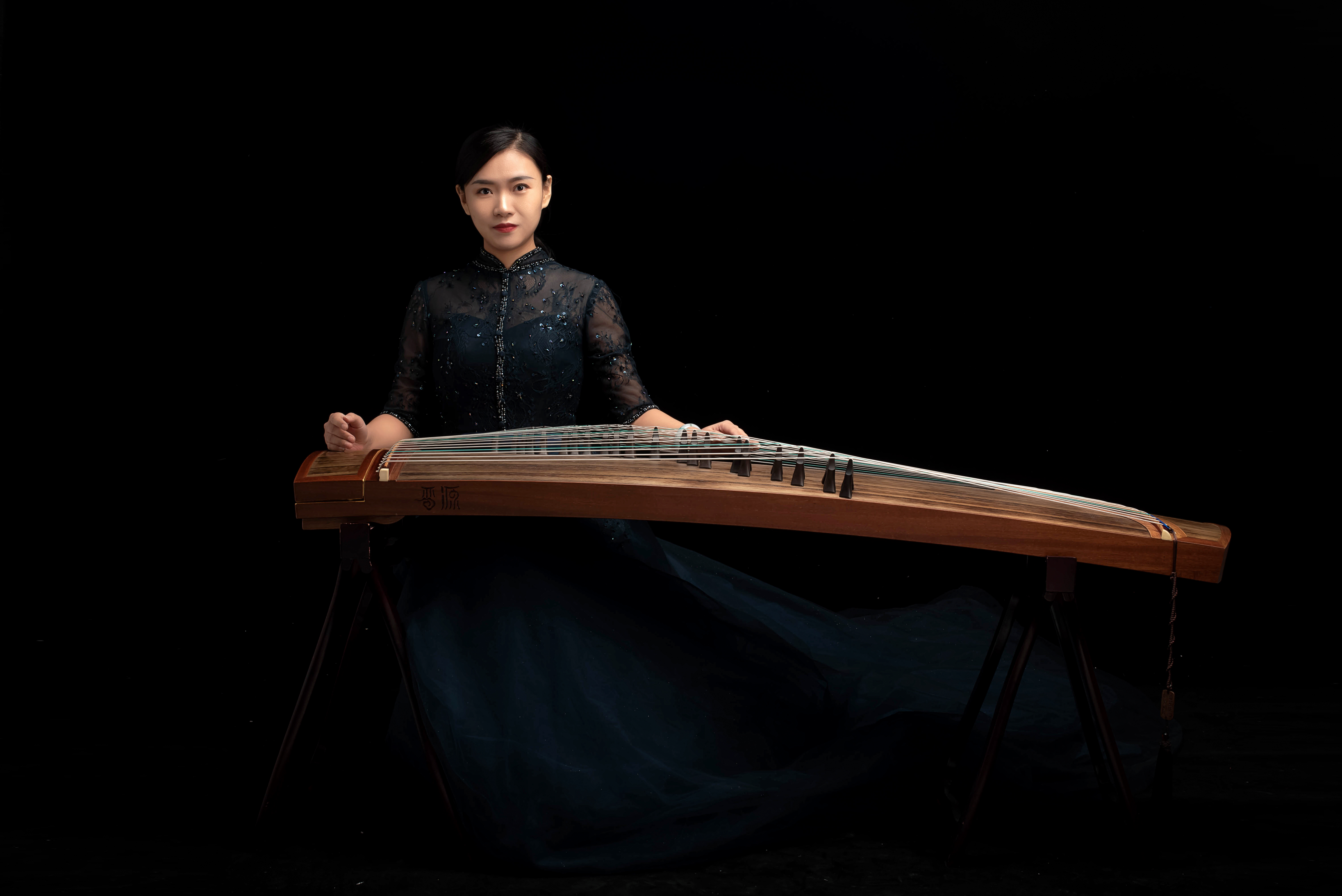 宁夏演艺集团歌舞剧院古筝独奏演员, /span> sup data-ctrid="t8qcv