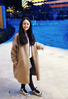 赵今麦早期照