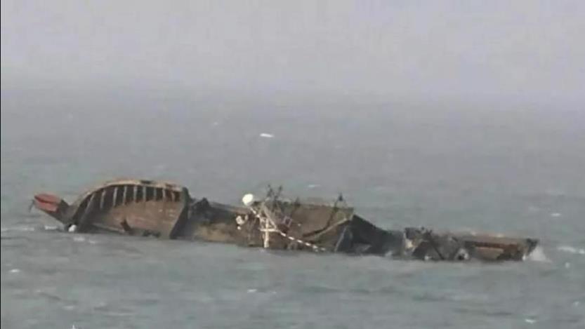  p>2020年11月15日,石岛海域发生一起渔船与货轮相撞事故.