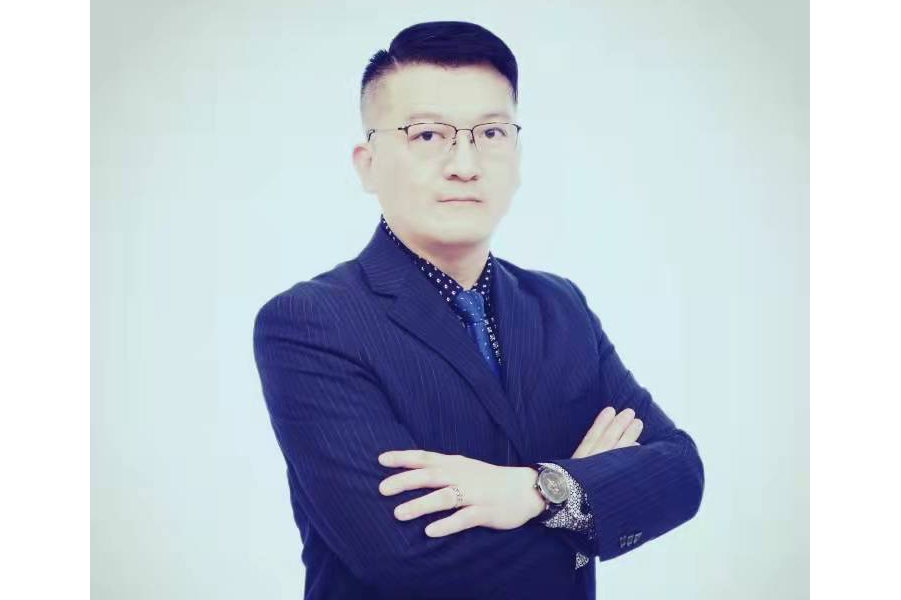 刘辉<a target="