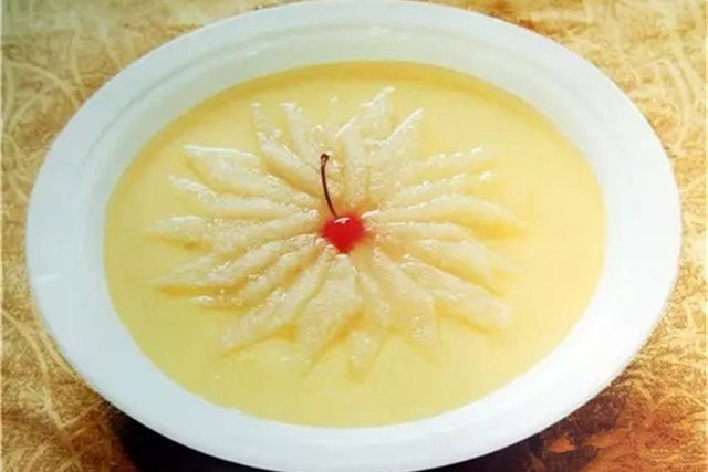  p>竹荪芙蓉蛋汤是一道以鸡蛋,水发竹荪为主料制作的菜品. /p>