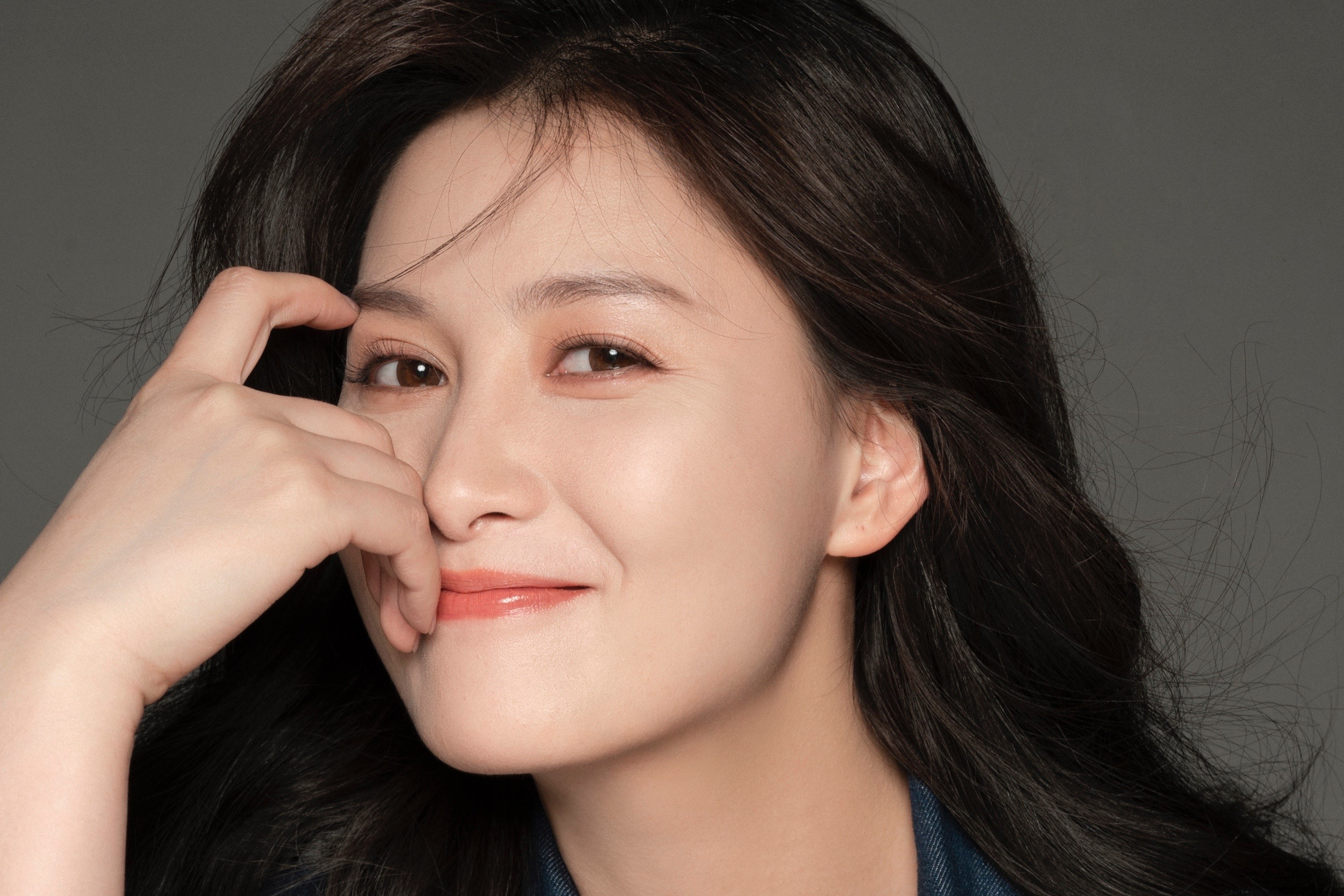 id="gnwirgml38">许诺,1991年1月23日出生于北京市,中国内地女演员