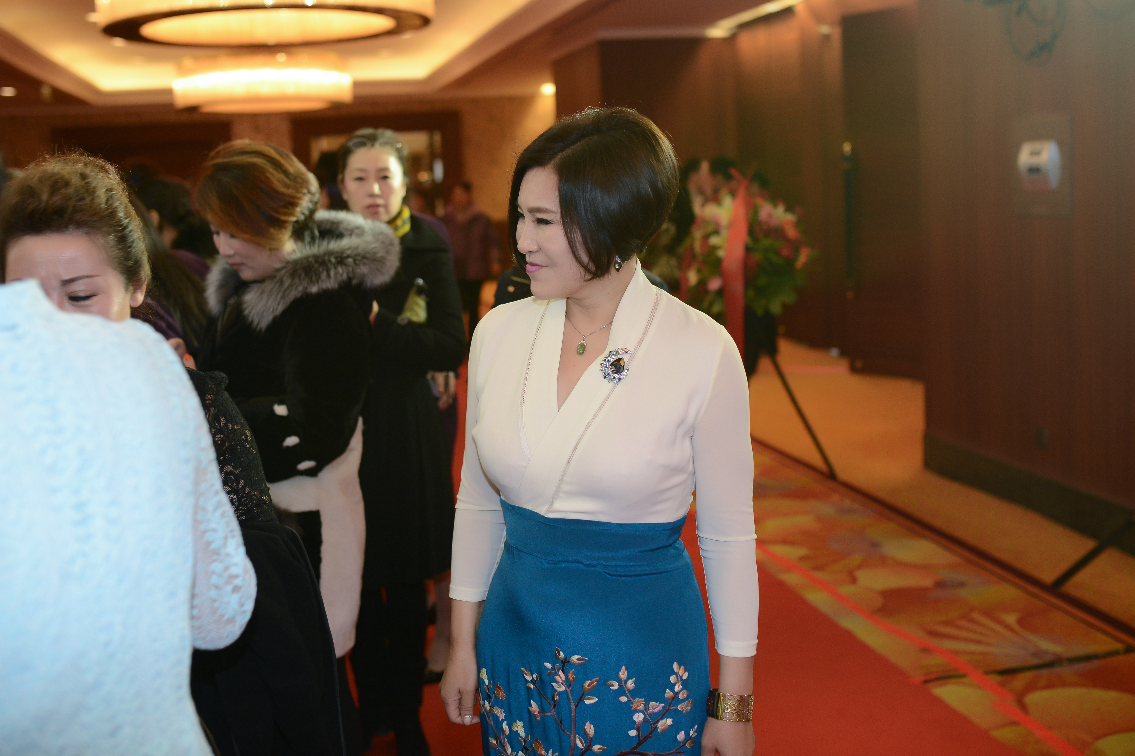  p data-id="gnwsgd79ba">张庆东,著名 a targ