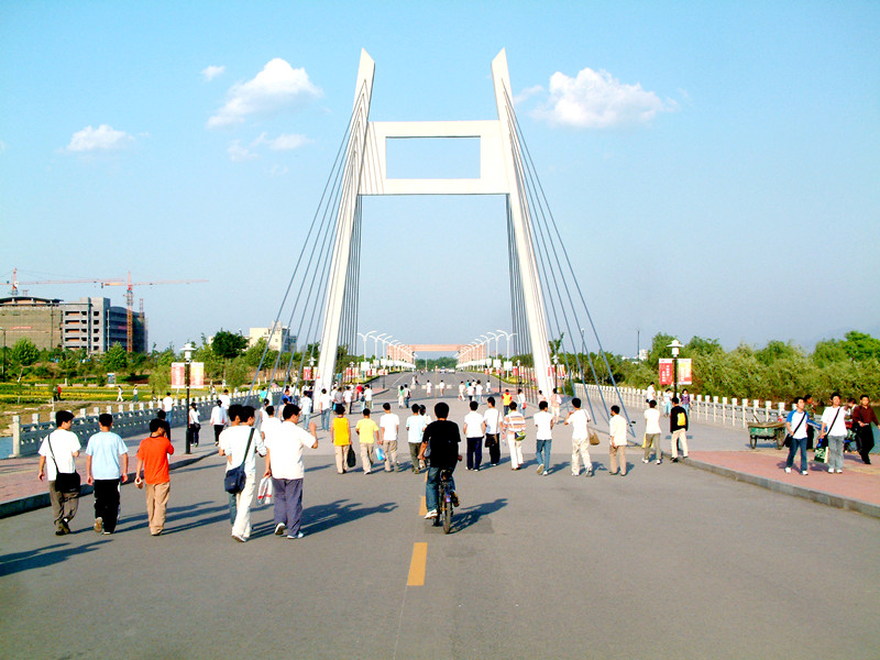  p>山东第一医科大学(山东省医学科学院)是山东省重点建设的大学,也是