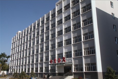  p>汾阳市第五高级中学(山西汾阳林枫中学),简称汾阳五中,是一所16轨