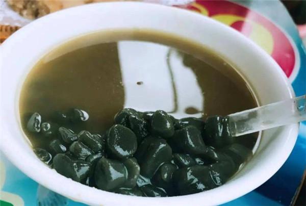 香芋鸡屎藤甜汤