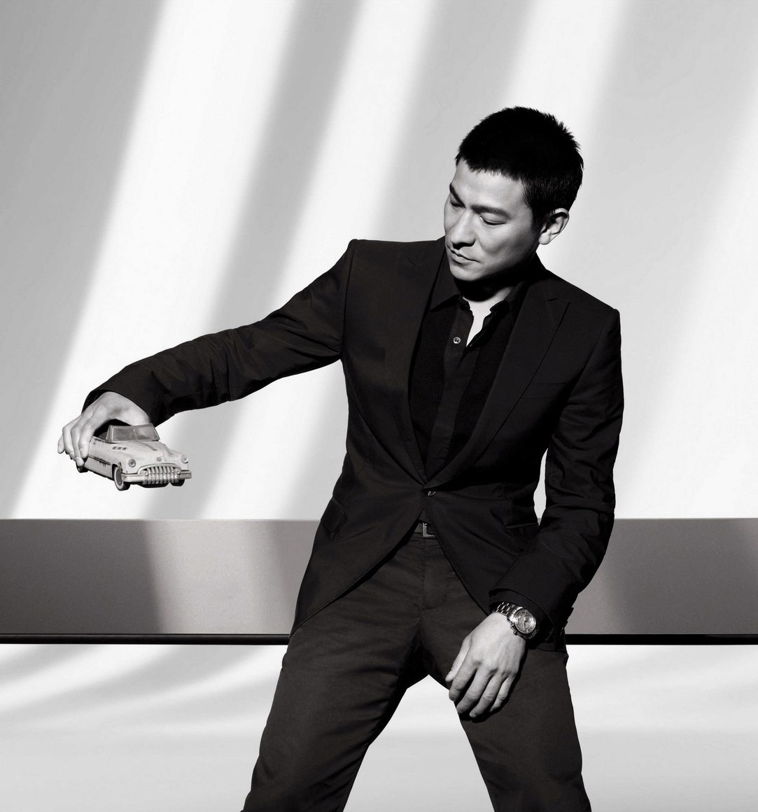  p>刘德华(andy lau),1961年9月27日出生于中国香港,籍贯广东新会