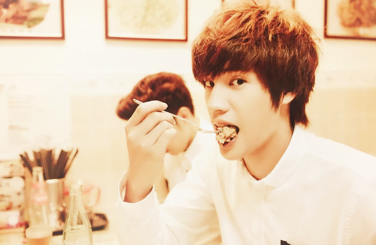  p>罗弘证,1989年7月26日出生,中国台湾男演员,毕业于 a target="